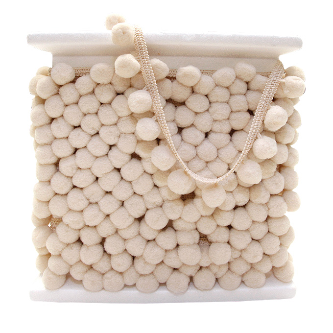 Iso POM POM-nauha, Beige (DT010V)